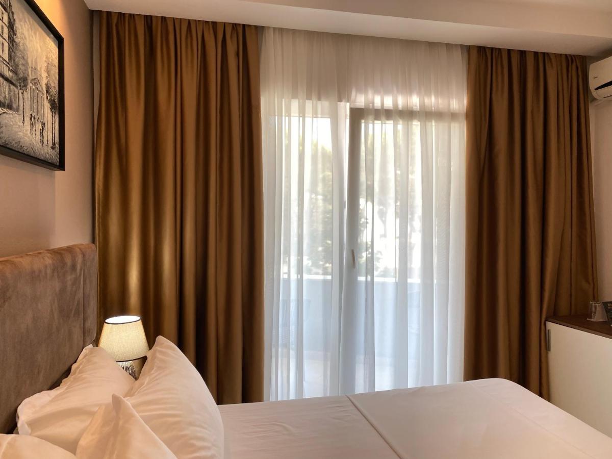 Atrium Deluxe Resort Golem  Bagian luar foto