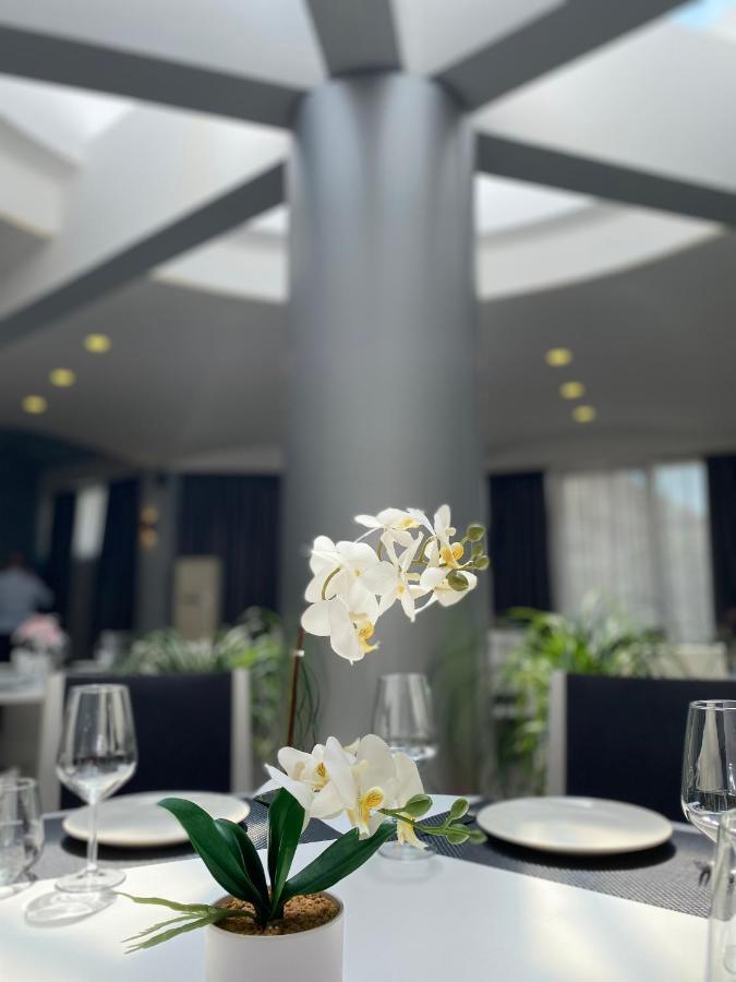 Atrium Deluxe Resort Golem  Bagian luar foto