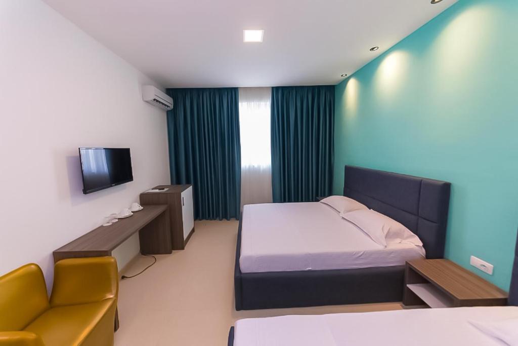 Atrium Deluxe Resort Golem  Bagian luar foto